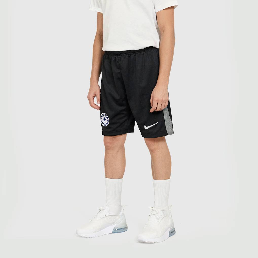 Chelsea Store – Official chelsea-nike-goalkeeper-stadium-shorts-2025-26-kids_ss5_p-202492486+pv-1+u-hbhuzlm6aqrk43jfr8lv+v-o2ds22xgnkbjpbensxoz Chelsea FC Jerseys and Fan Gear